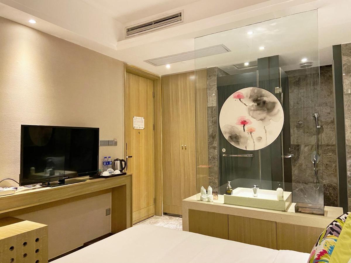 Paco Hotel Tаojin Metro Guangzhou - Free Shuttle Bus For Centen Fair Buitenkant foto