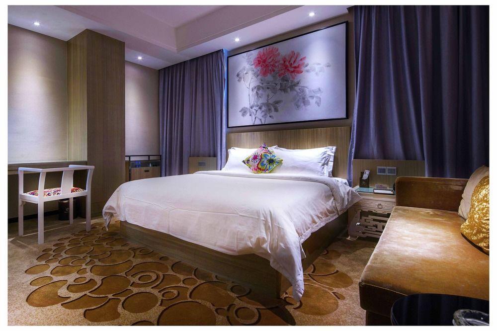 Paco Hotel Tаojin Metro Guangzhou - Free Shuttle Bus For Centen Fair Buitenkant foto