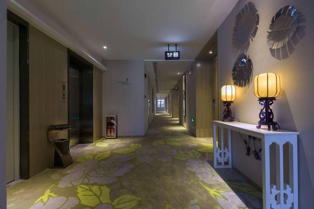 Paco Hotel Tаojin Metro Guangzhou - Free Shuttle Bus For Centen Fair Buitenkant foto