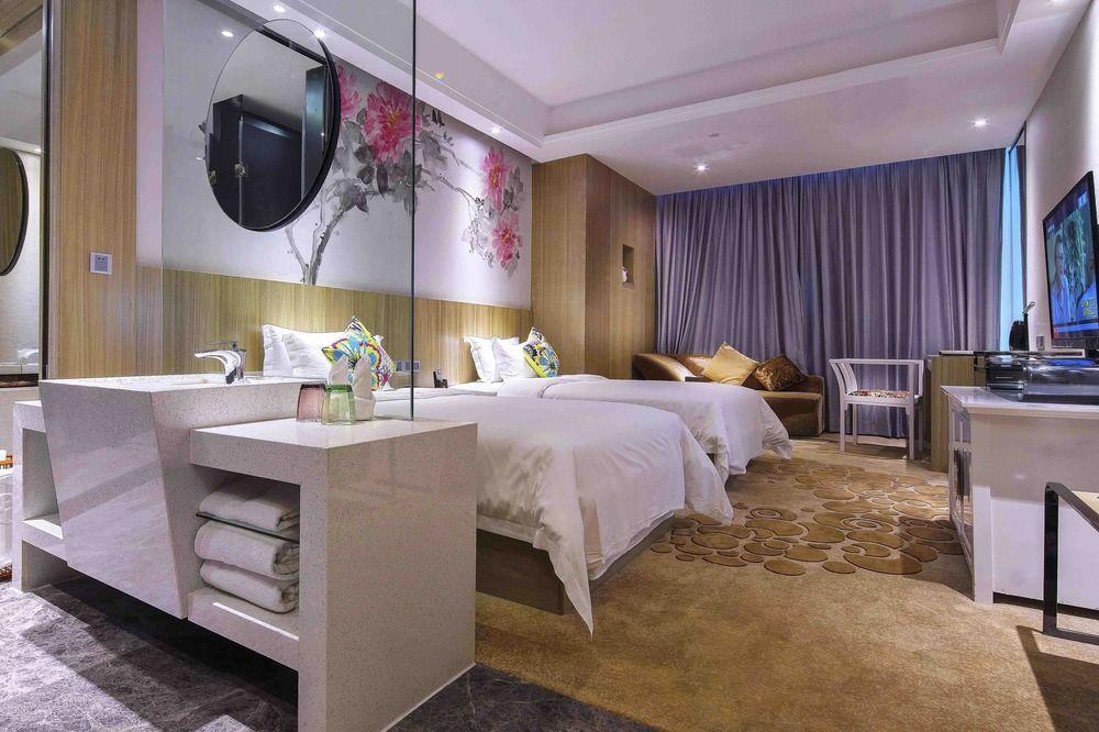 Paco Hotel Tаojin Metro Guangzhou - Free Shuttle Bus For Centen Fair Buitenkant foto
